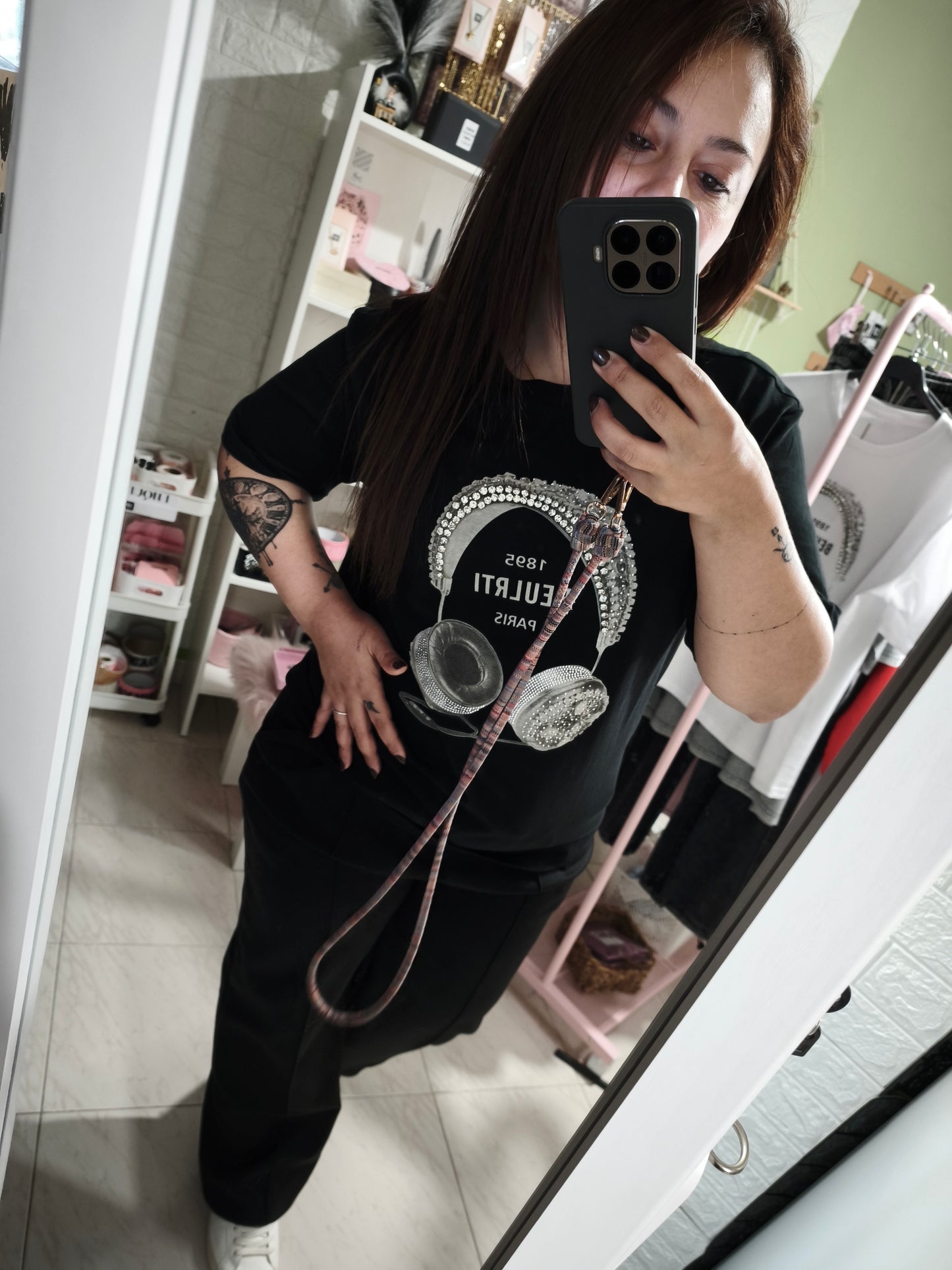 Camiseta Music Negra 🖤✨