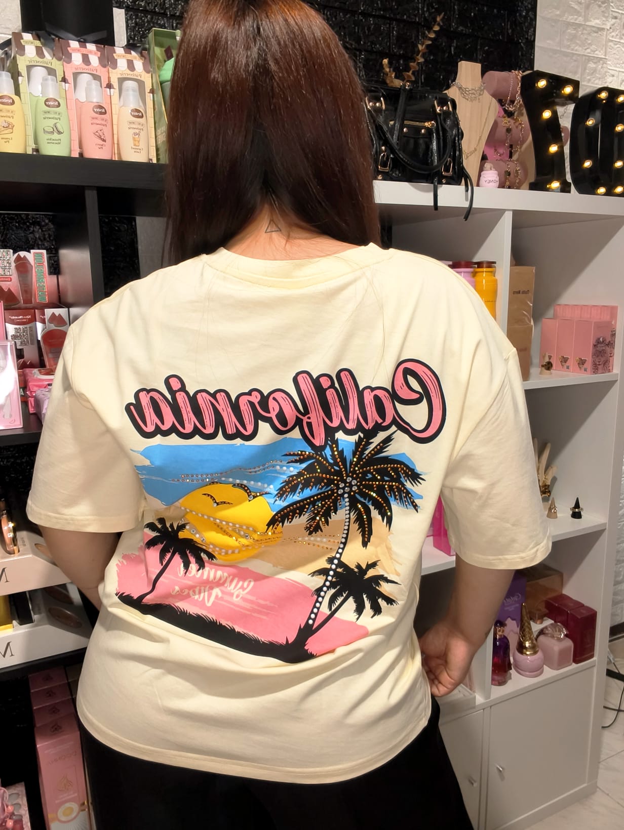 Camiseta CALIFORNIA Oversize - Amarillo + Strass