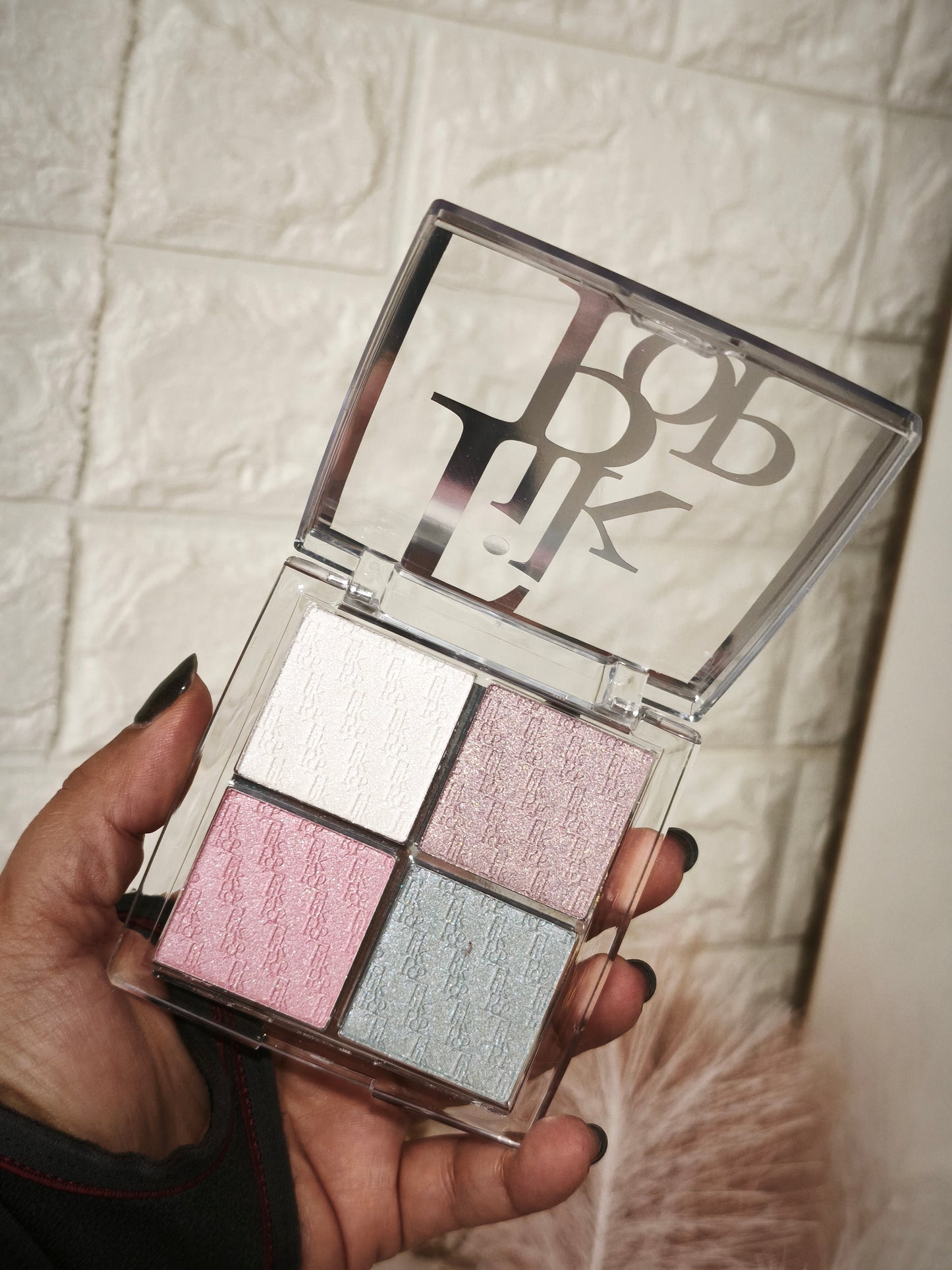 Paleta de Sombras - Iluminador Inspirado en Dior