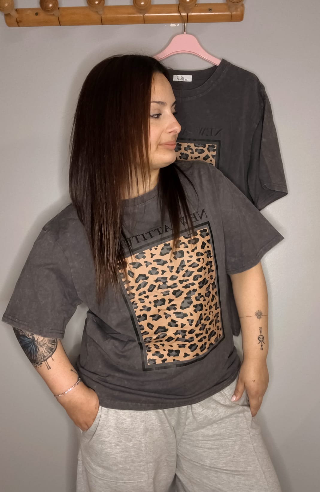Camiseta Print Acid Wash Oversize Gris
