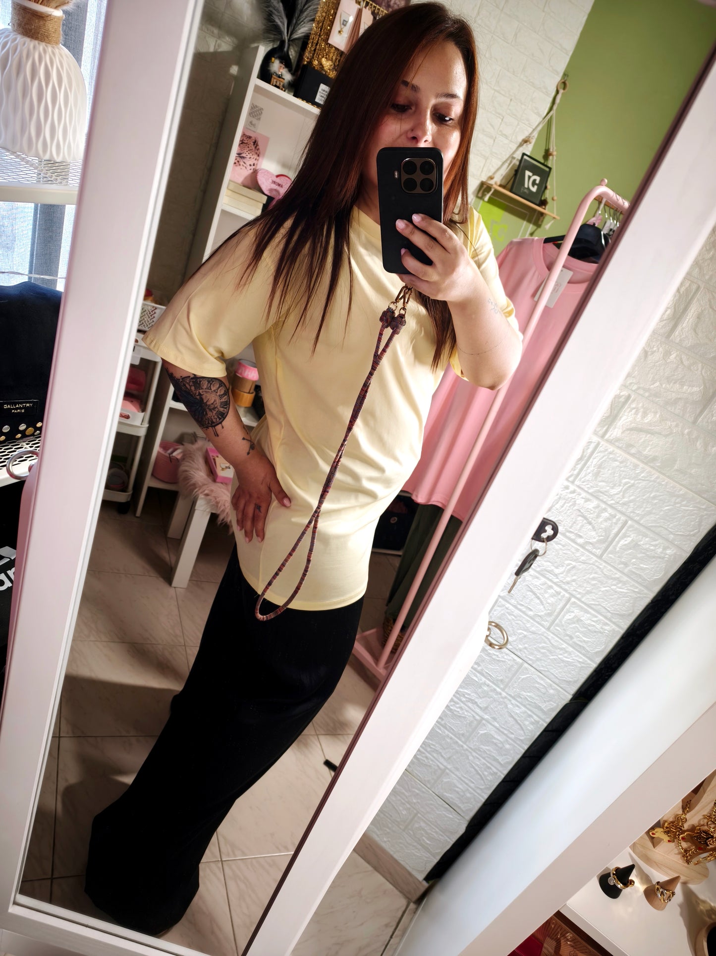Camiseta Oversize Larga BASIC Amarilla