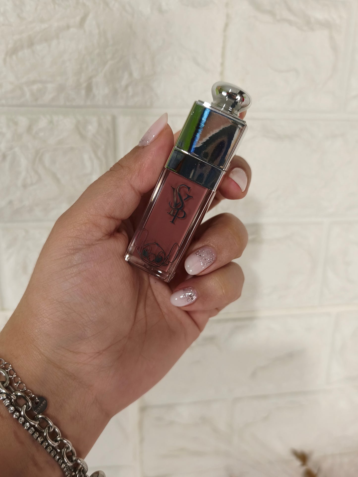 Lip Gloss Colores Edición Stitch