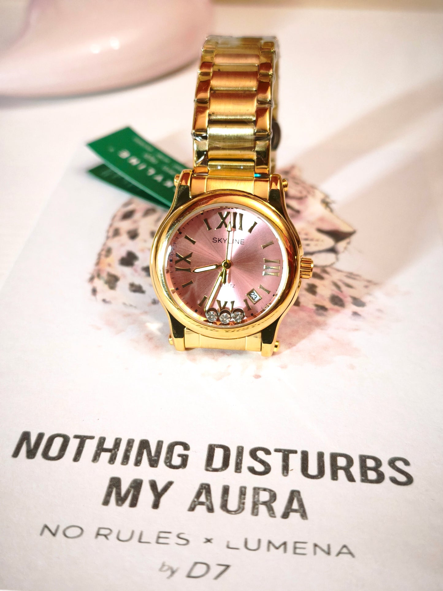 Reloj Esfera Rosa & Brillos Skyline - Oro