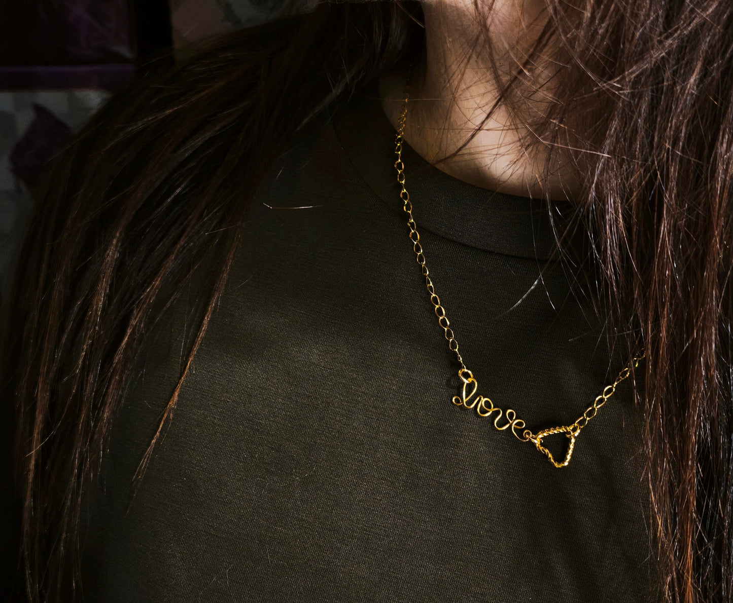 Collar LOVE Lettering ORO - AURA x D7