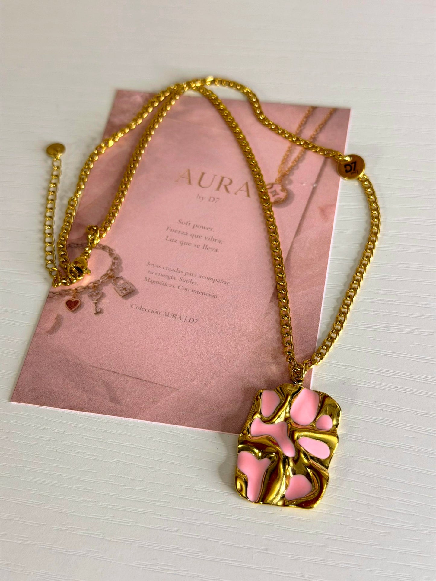 Collar Candy Rosa D7 – Colección AURA | D7