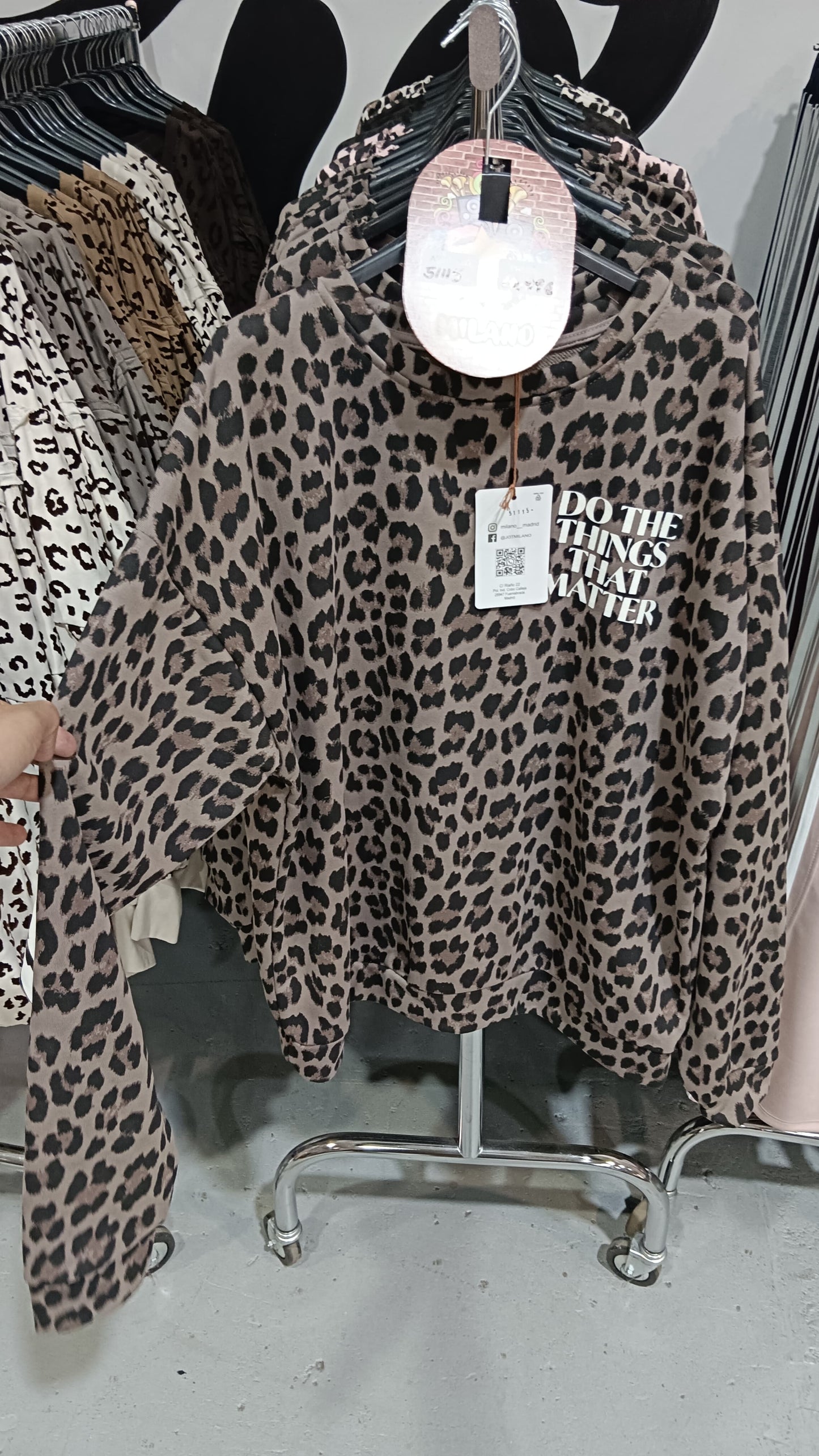 Sudadera Balance Animal Print *Preventa