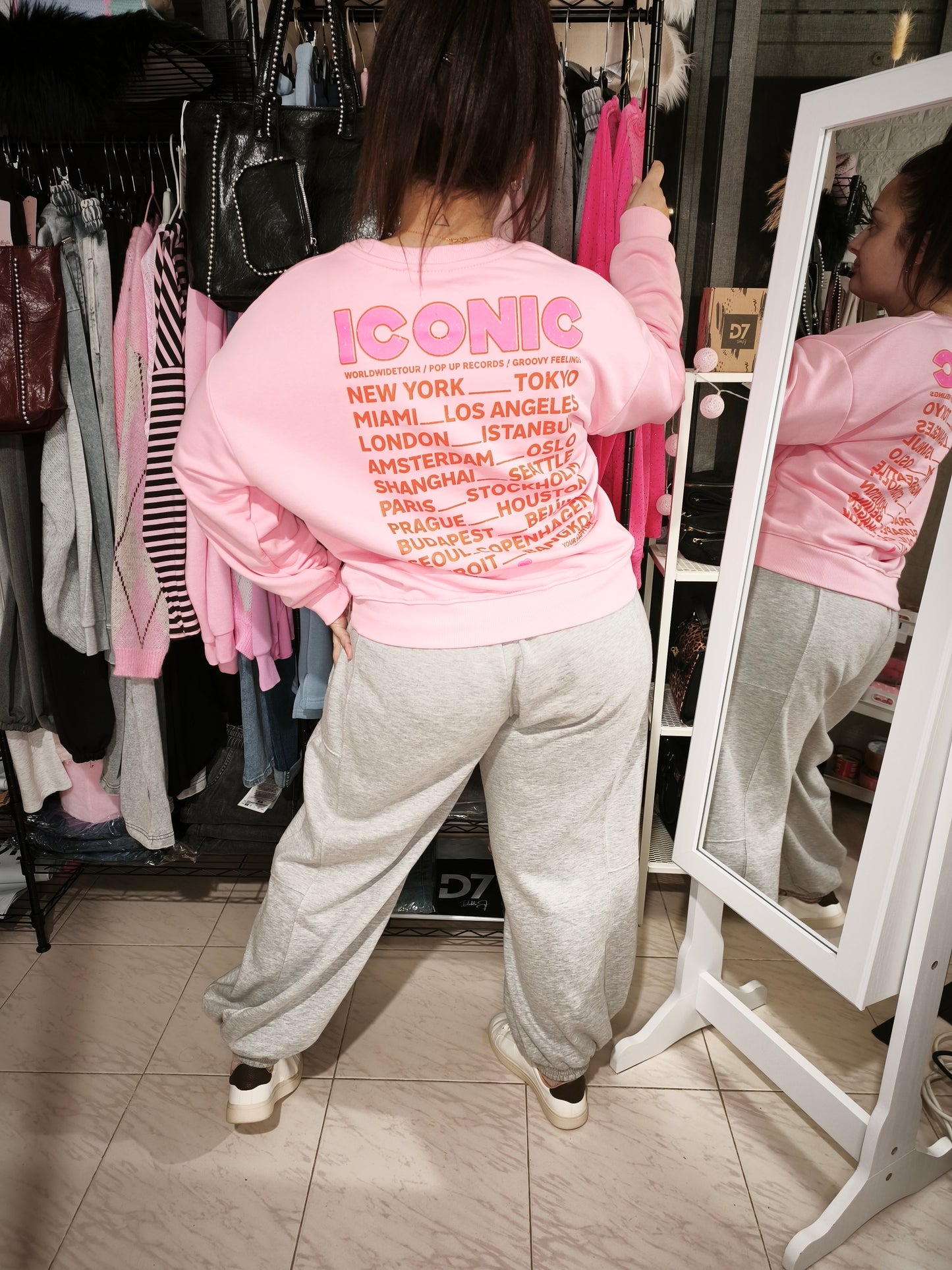 Sudadera ICONIC Rosa 🩷