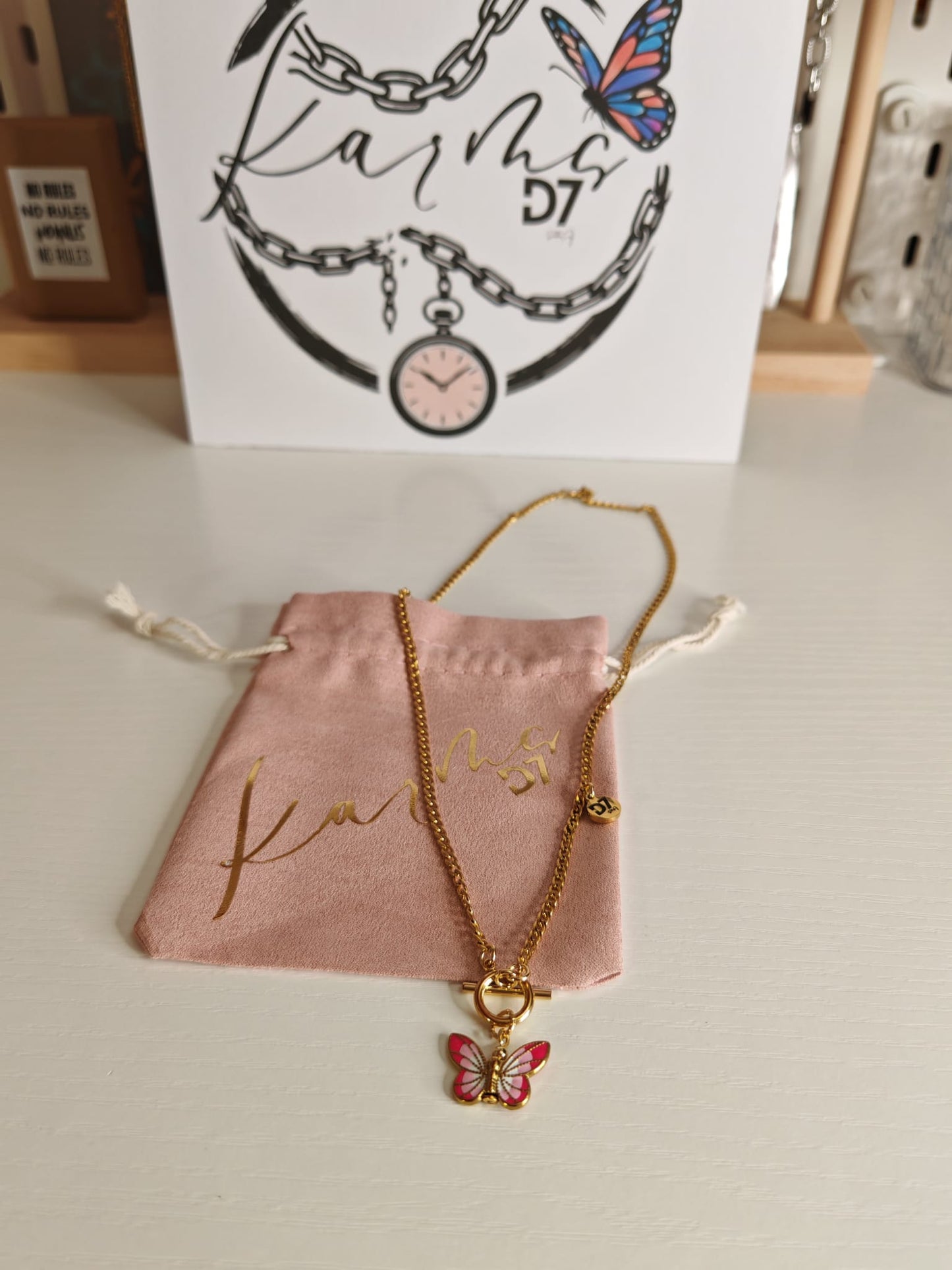 Collar Mariposa Karma D7