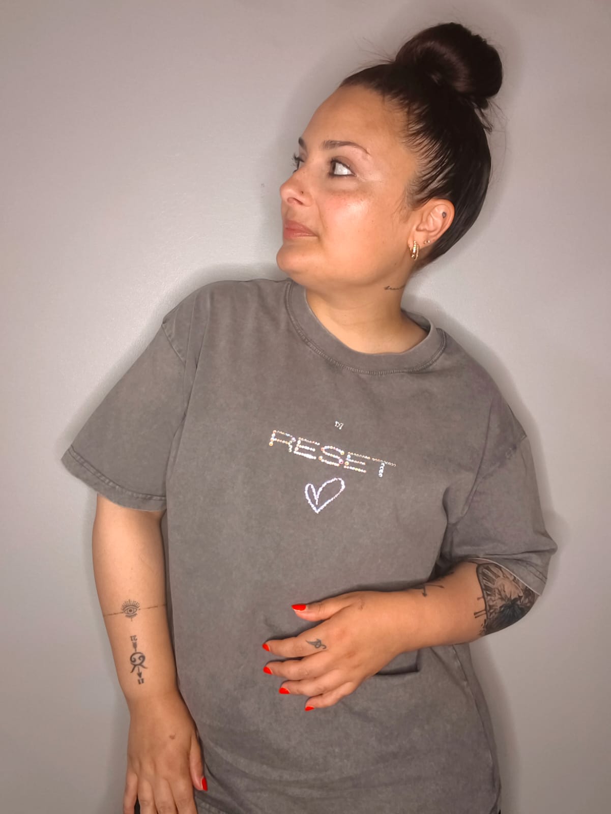 Camiseta RESET Over Strass Gris - LIMITED EDITION