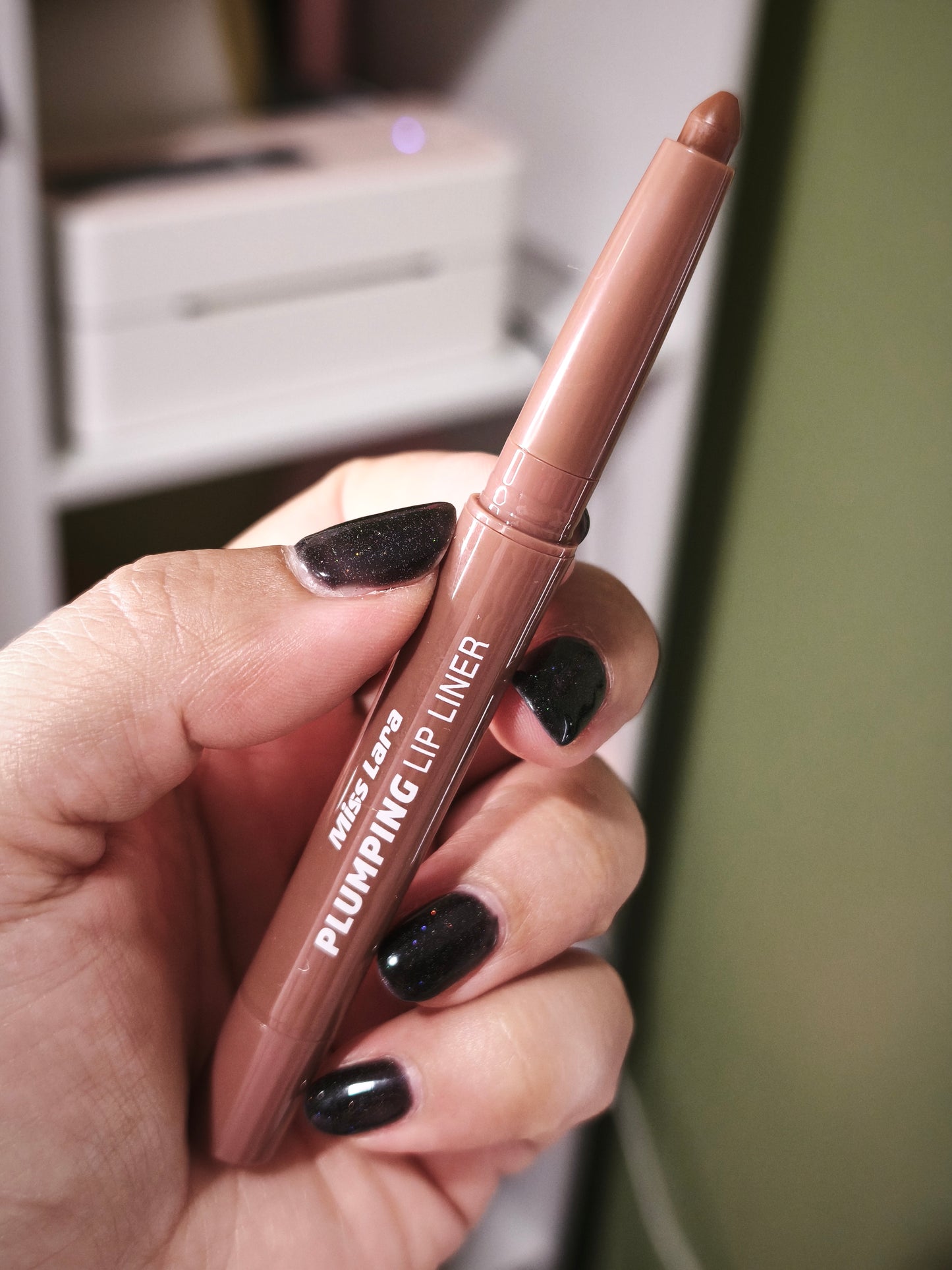 Delineador de Labios Efecto Voluminizador Plumping Lip Liner