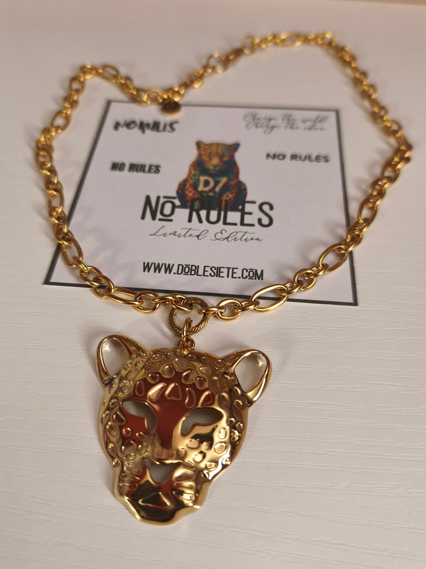 Collar Leopardo NR No Rules - D7 Oro