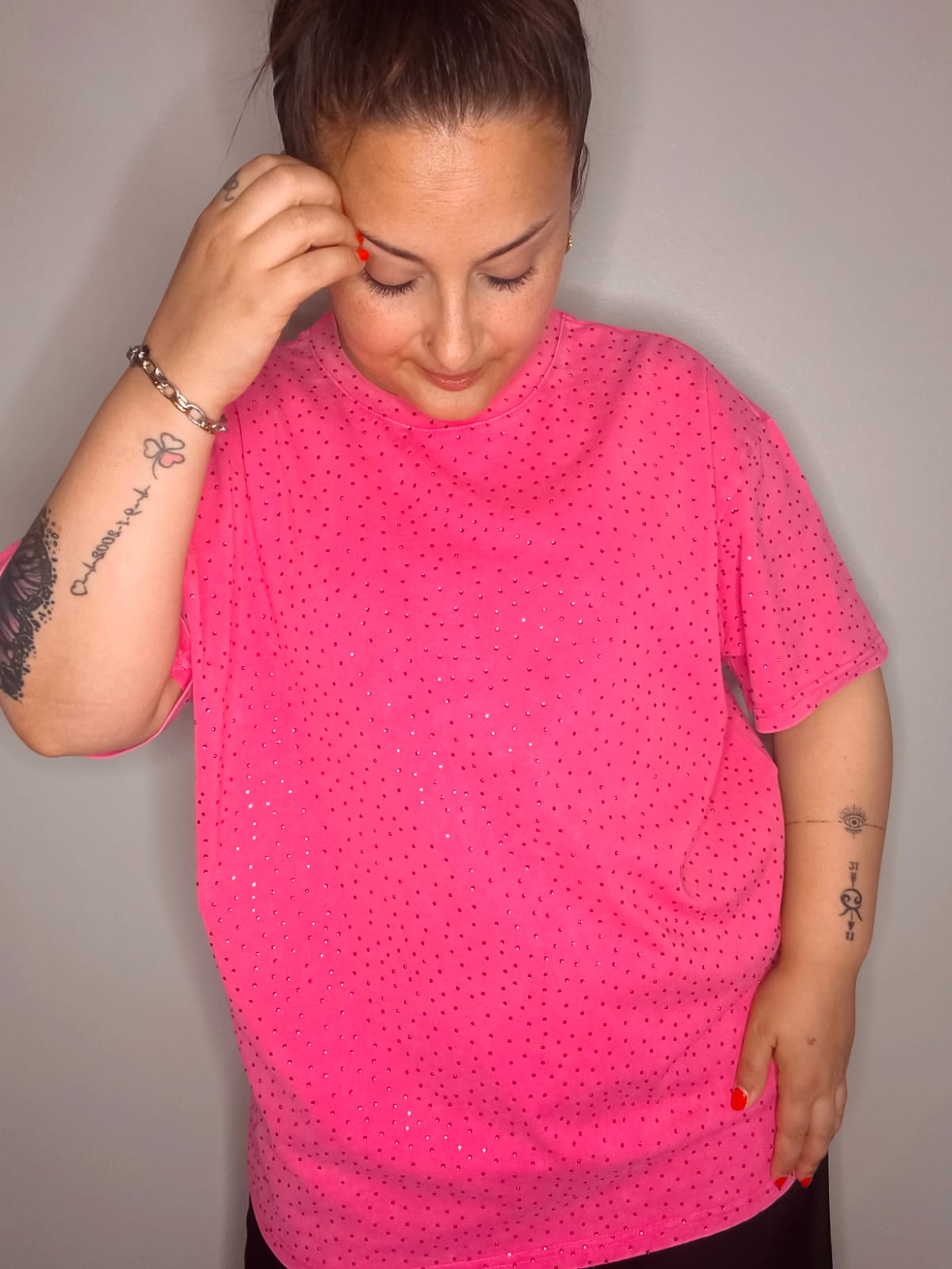 Camiseta Queen Strass Fucsia - Over