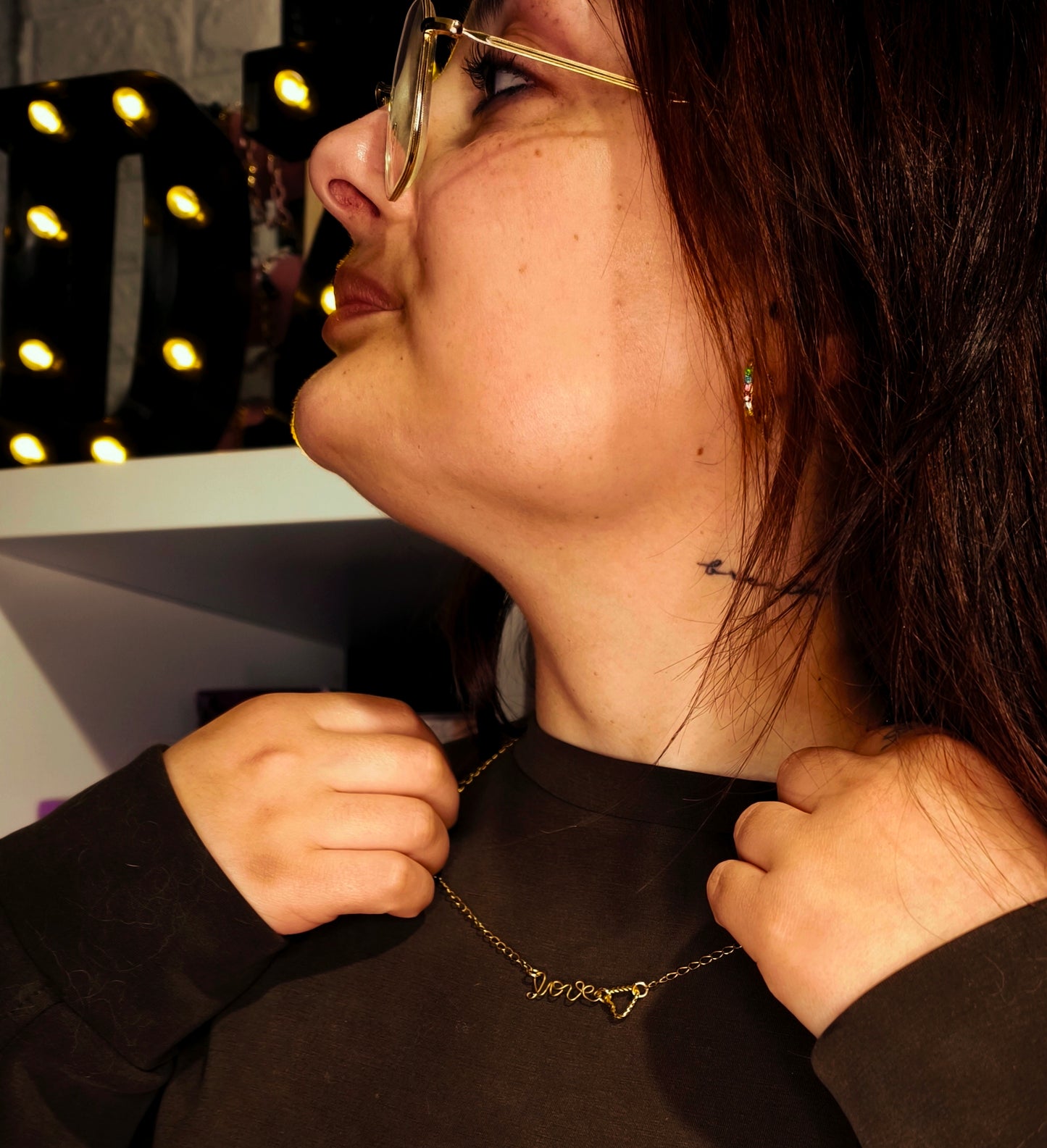 Collar LOVE Lettering ORO - AURA x D7