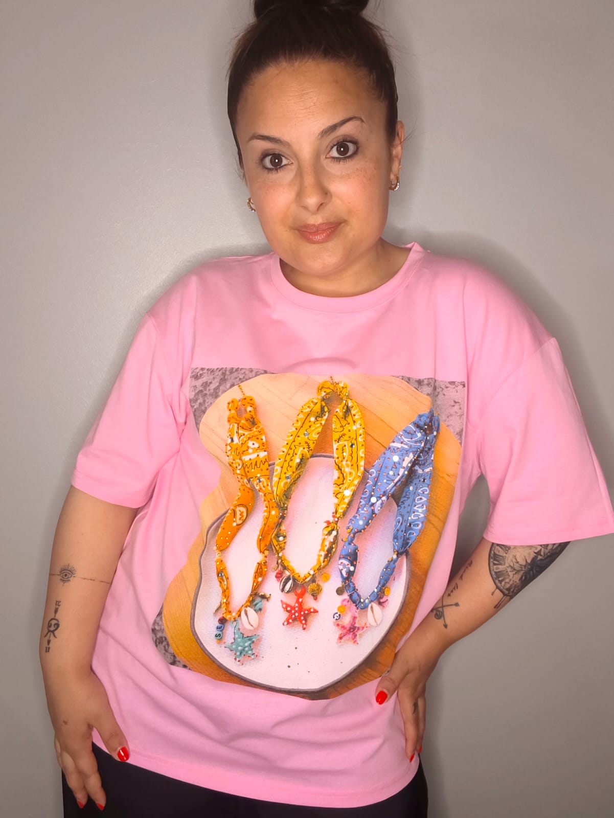 Camiseta Collares Over