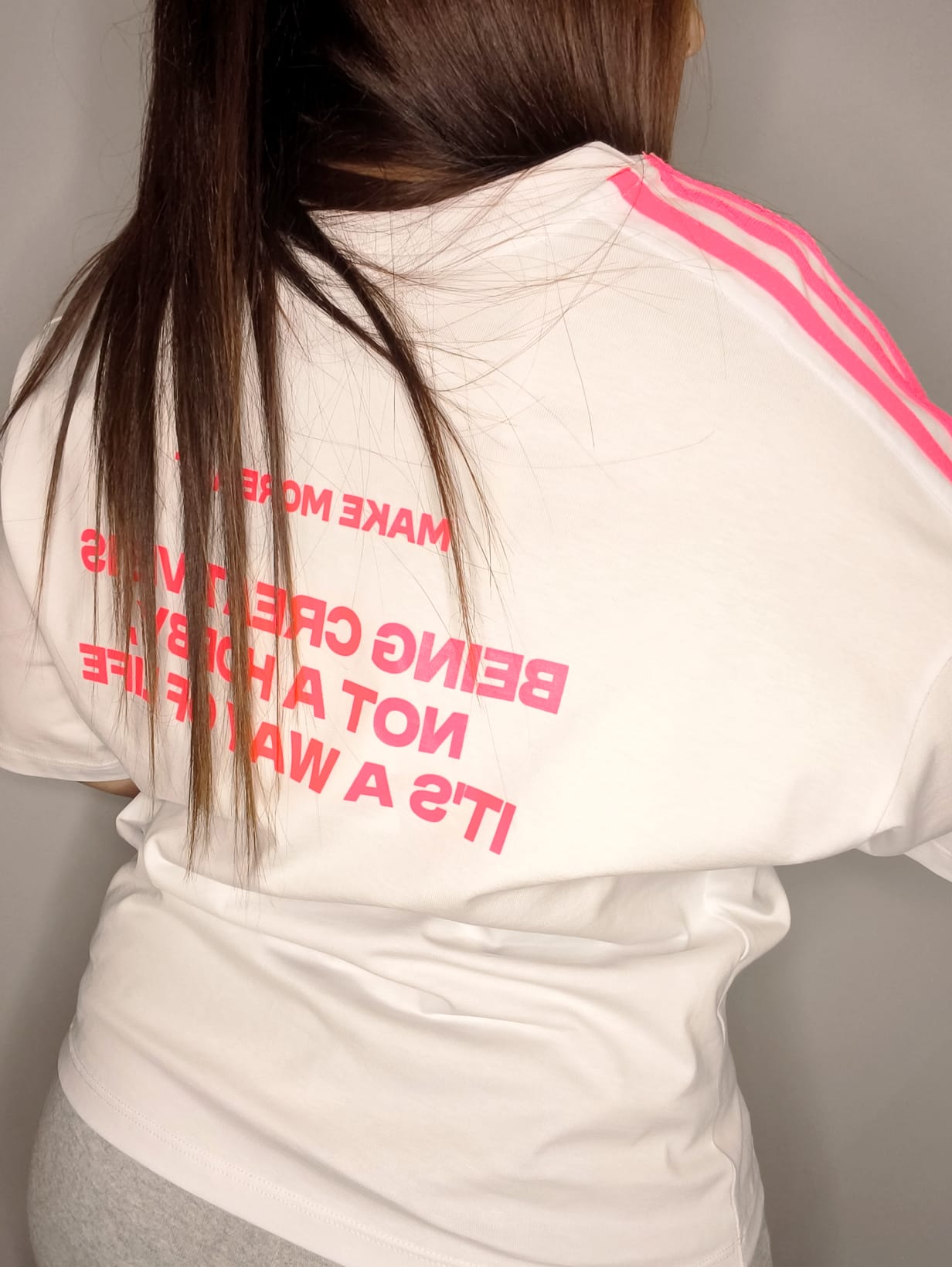 Camiseta Oversize STRIPES Fucsia Neón - Lumina