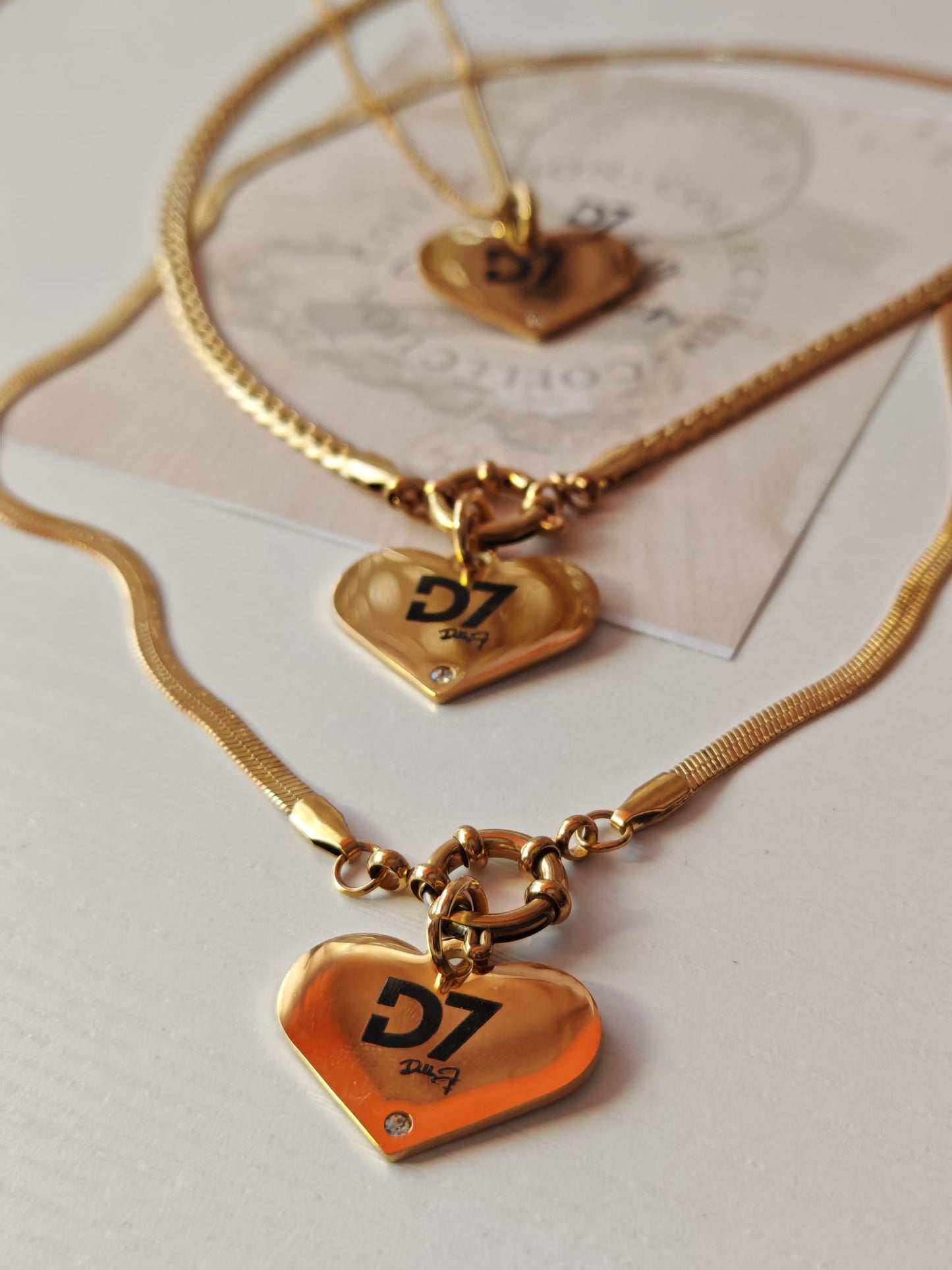 Medalla Corazón Oro D7