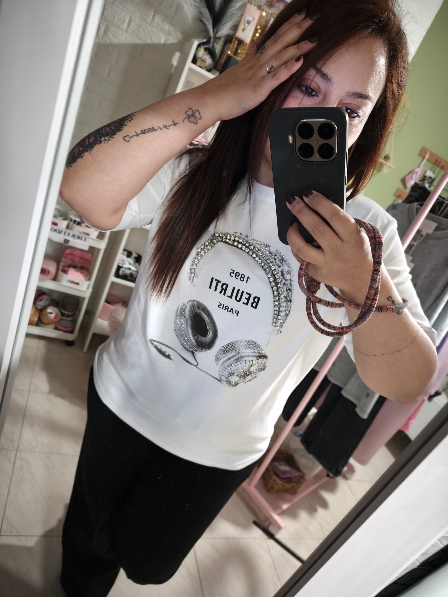 Camiseta Music Blanca 🤍✨