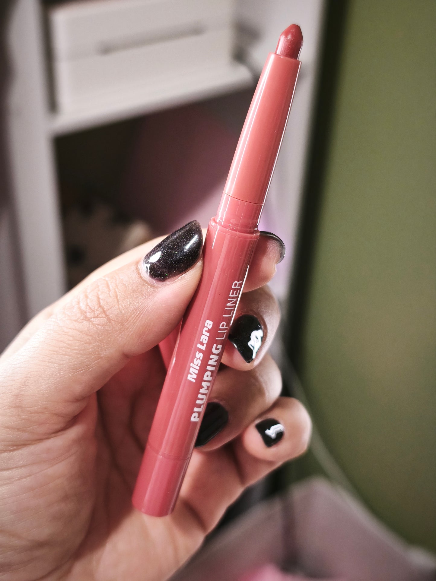 Delineador de Labios Efecto Voluminizador Plumping Lip Liner