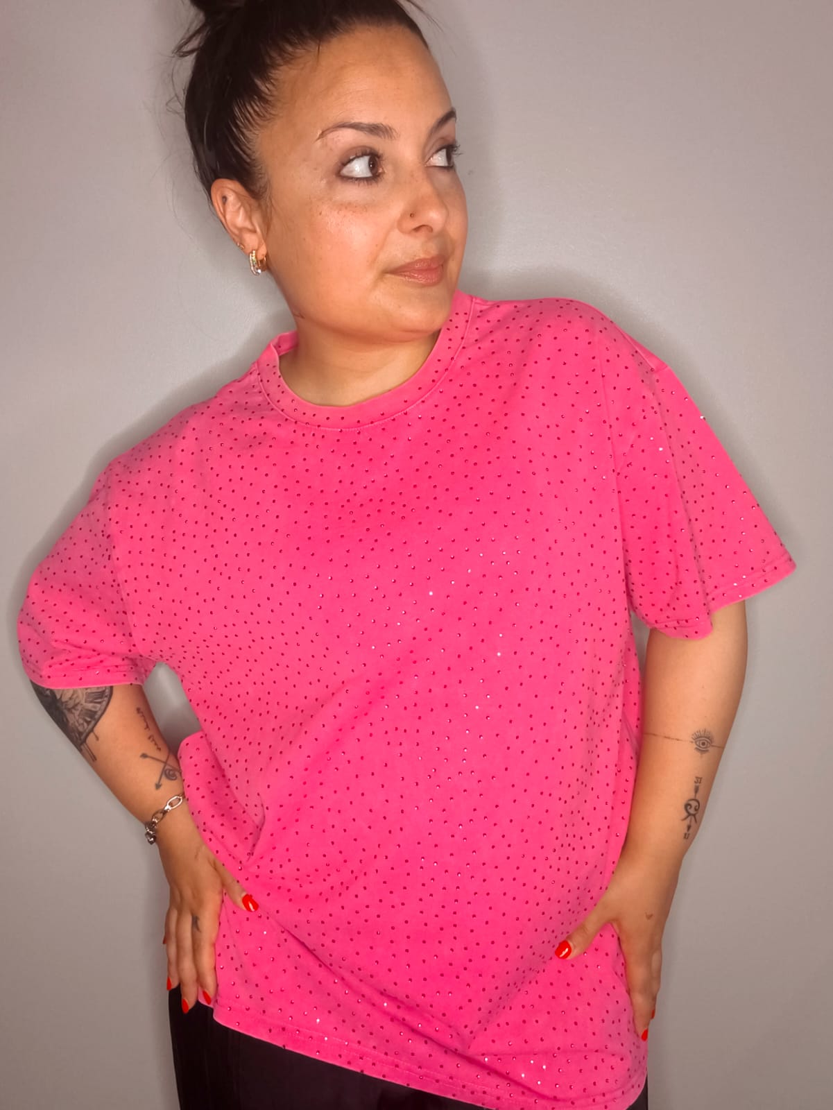 Camiseta Queen Strass Fucsia - Over