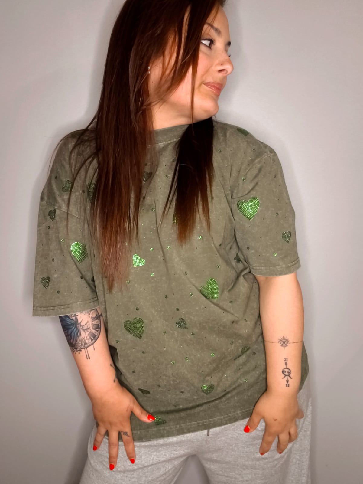 Camiseta CORA OVER STRASS - ARMY