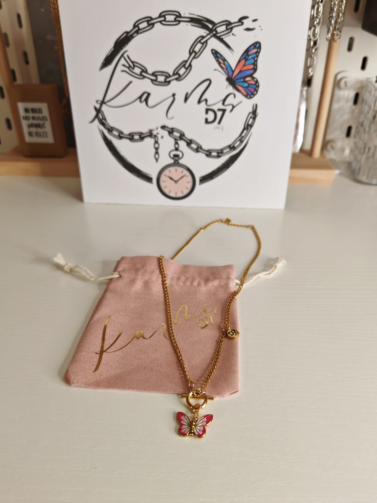 Collar Mariposa Karma D7