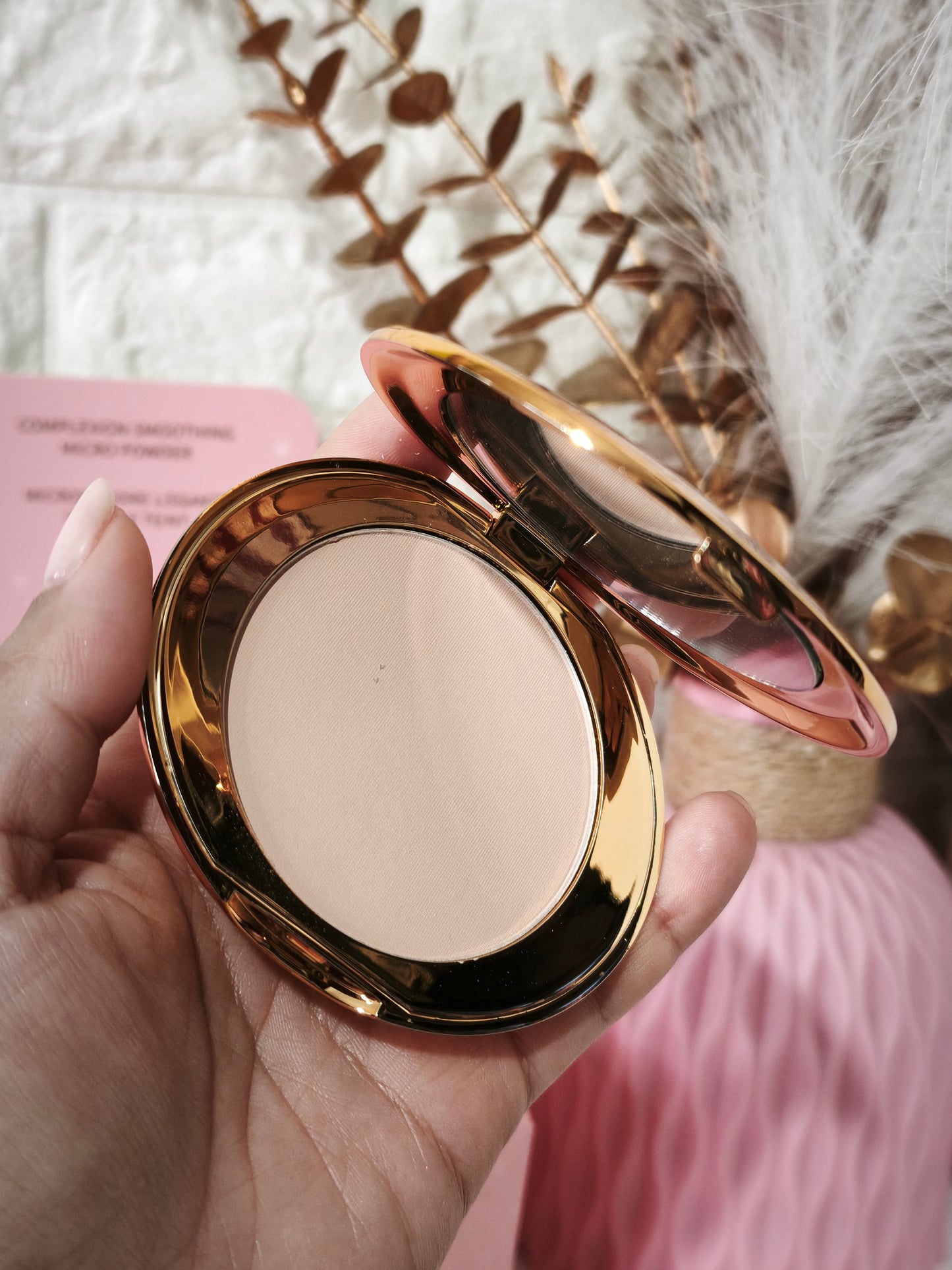 Polvo Compacto de la Tita Charlotte - Pillow Talk