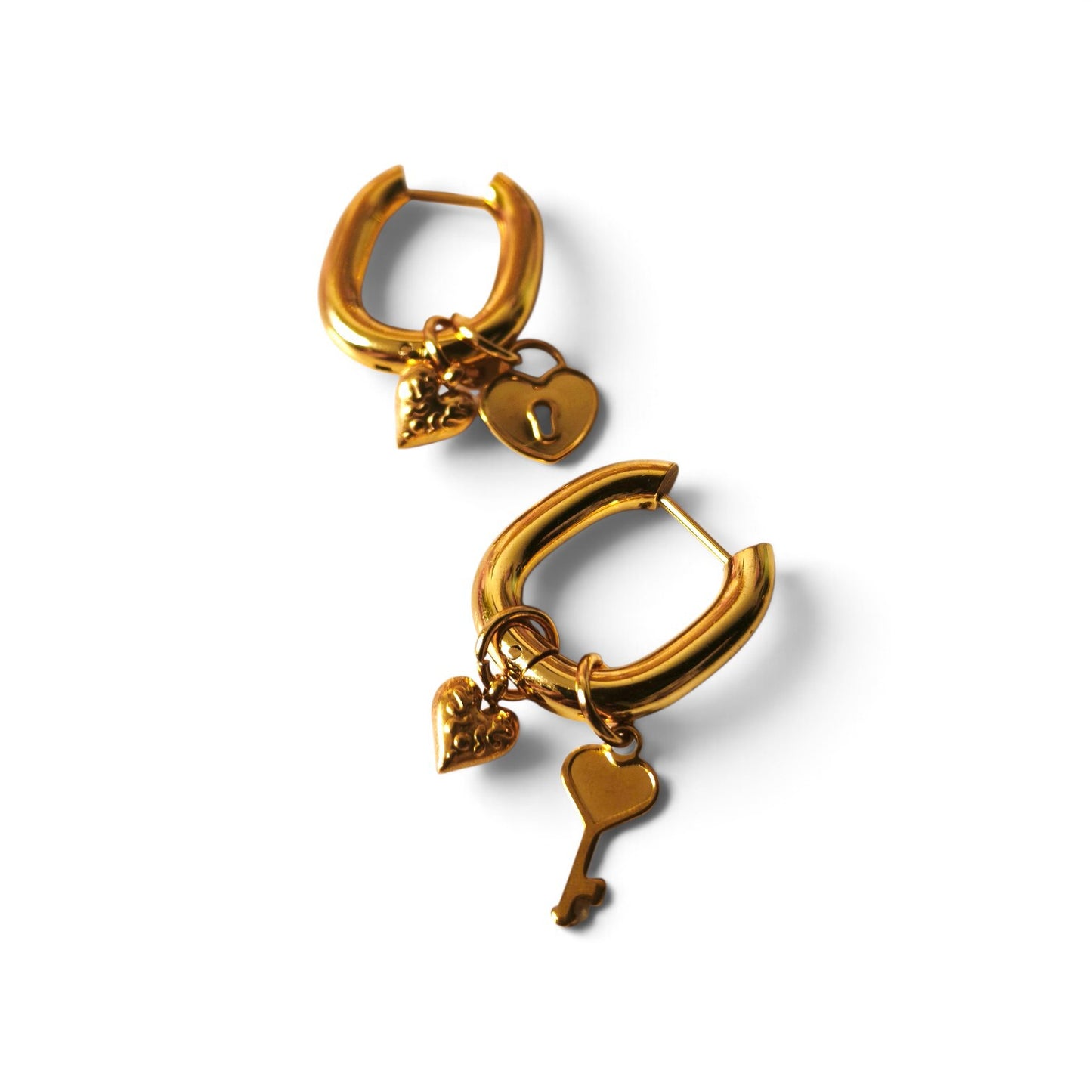Pendientes Key Oro 🔐🩷