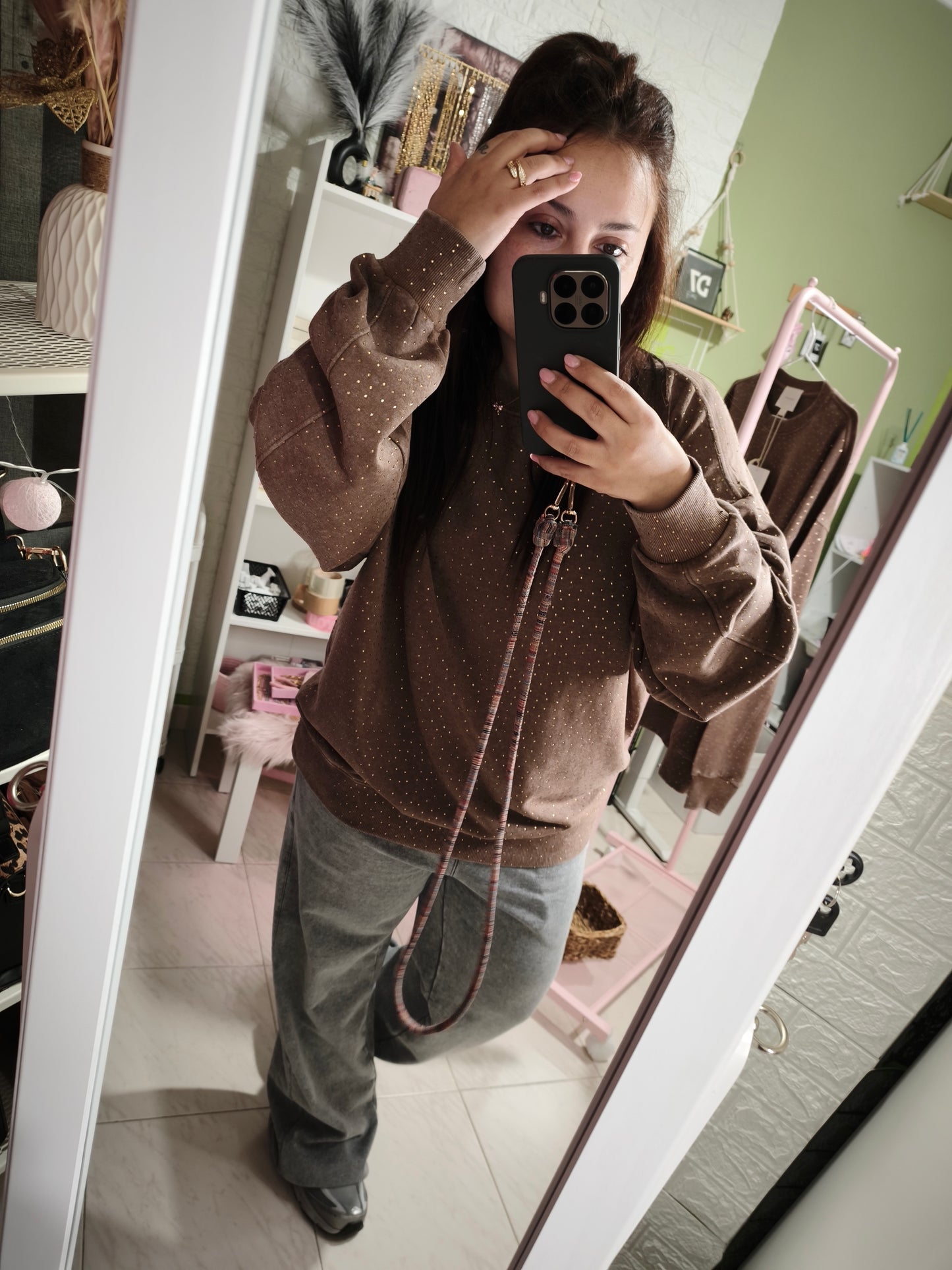 Sudadera Queen Strass Marrón Lavado