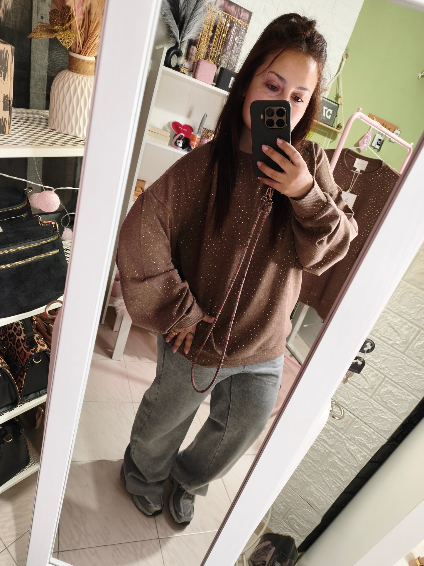 Sudadera Queen Strass Marrón Lavado