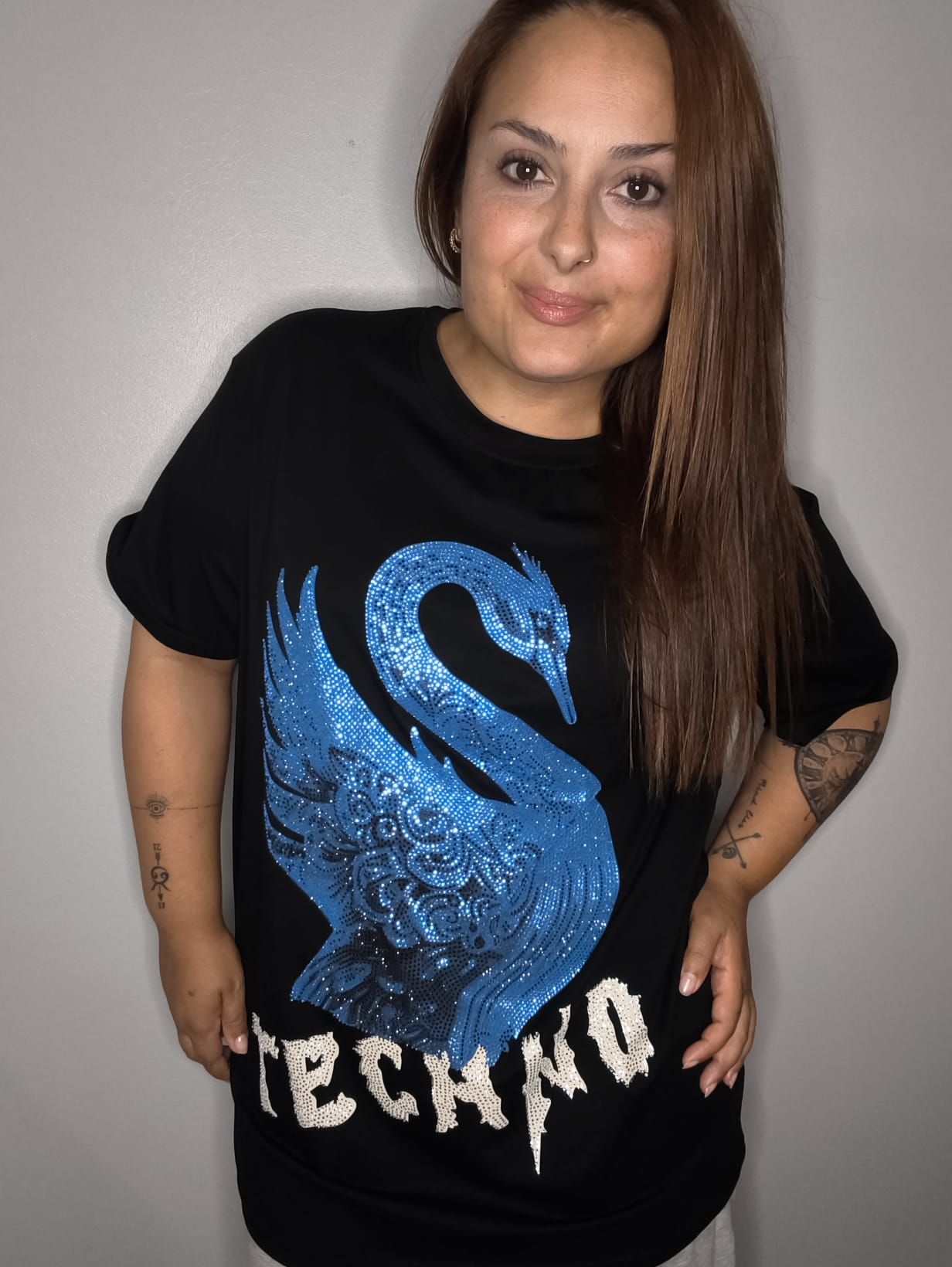 Camiseta Cisne Techno Negro - Fly Out