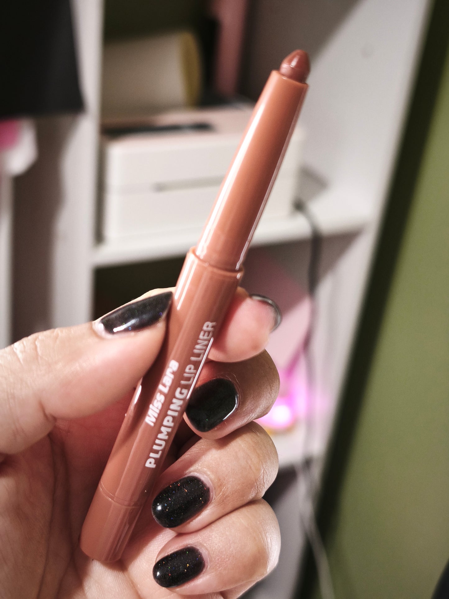 Delineador de Labios Efecto Voluminizador Plumping Lip Liner