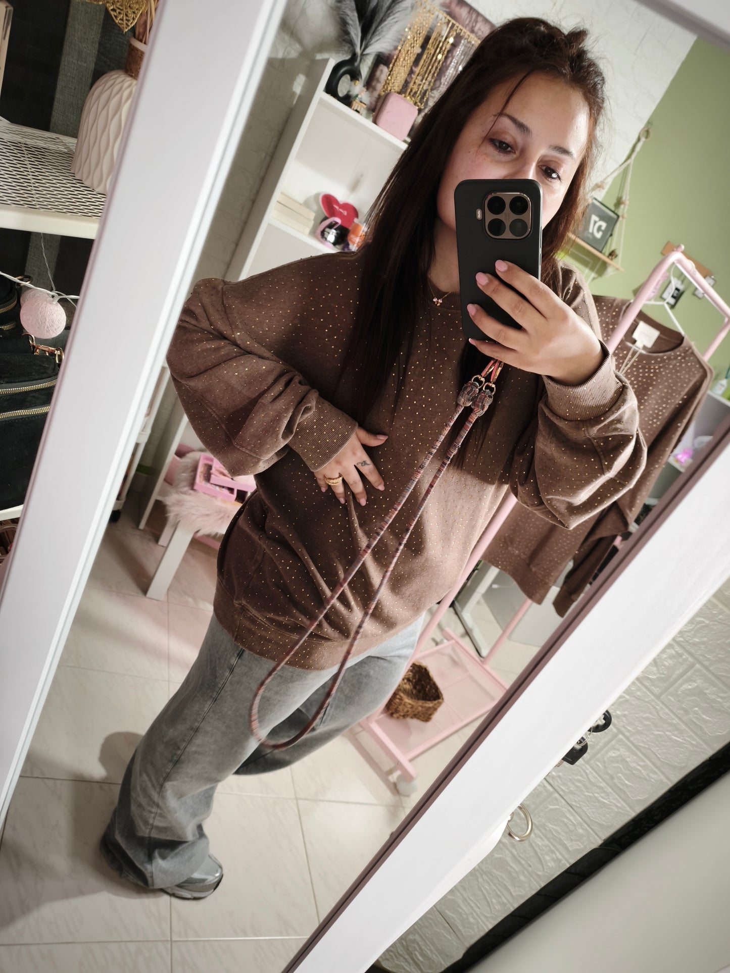 Sudadera Queen Strass Marrón Lavado