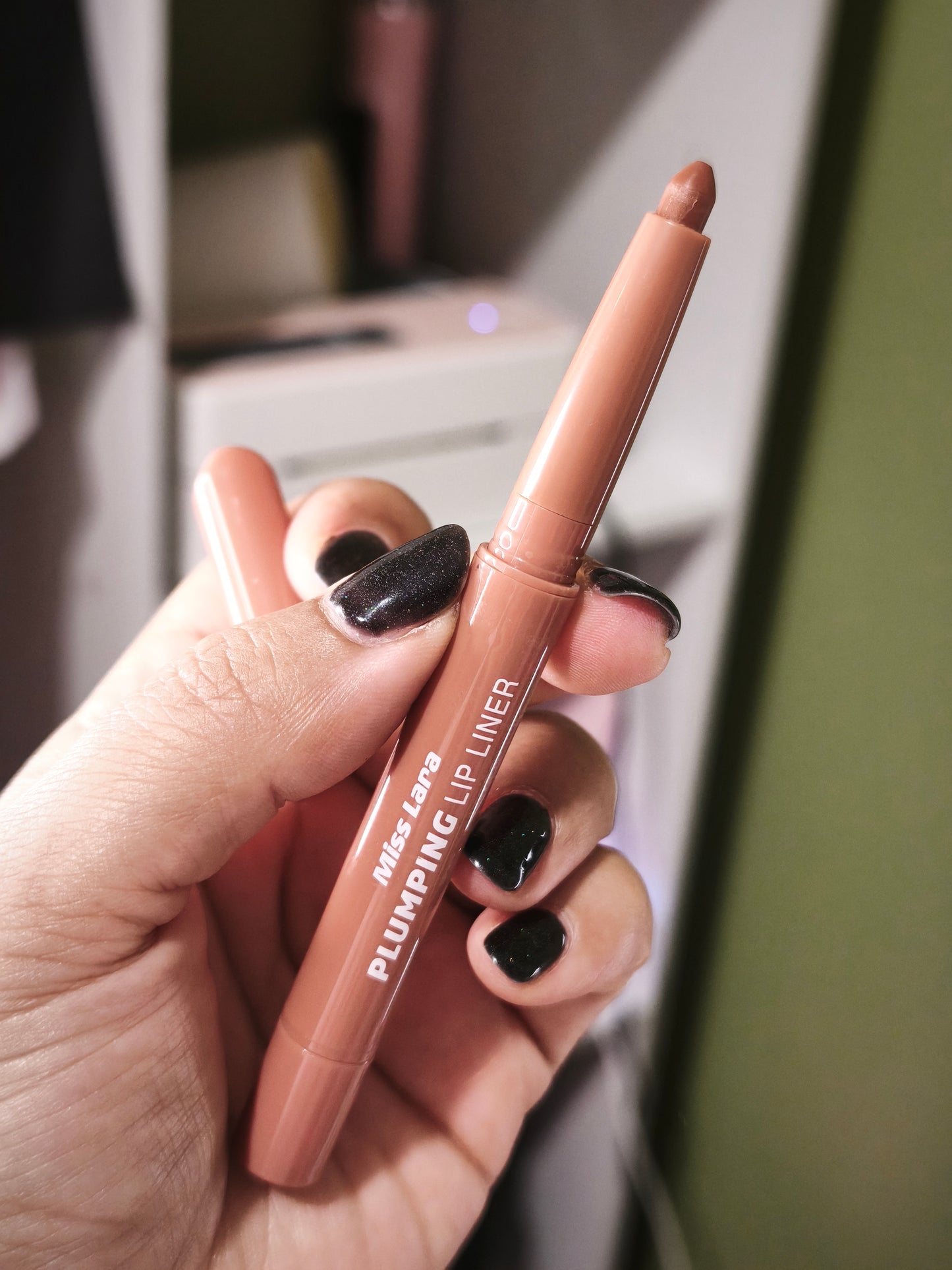 Delineador de Labios Efecto Voluminizador Plumping Lip Liner
