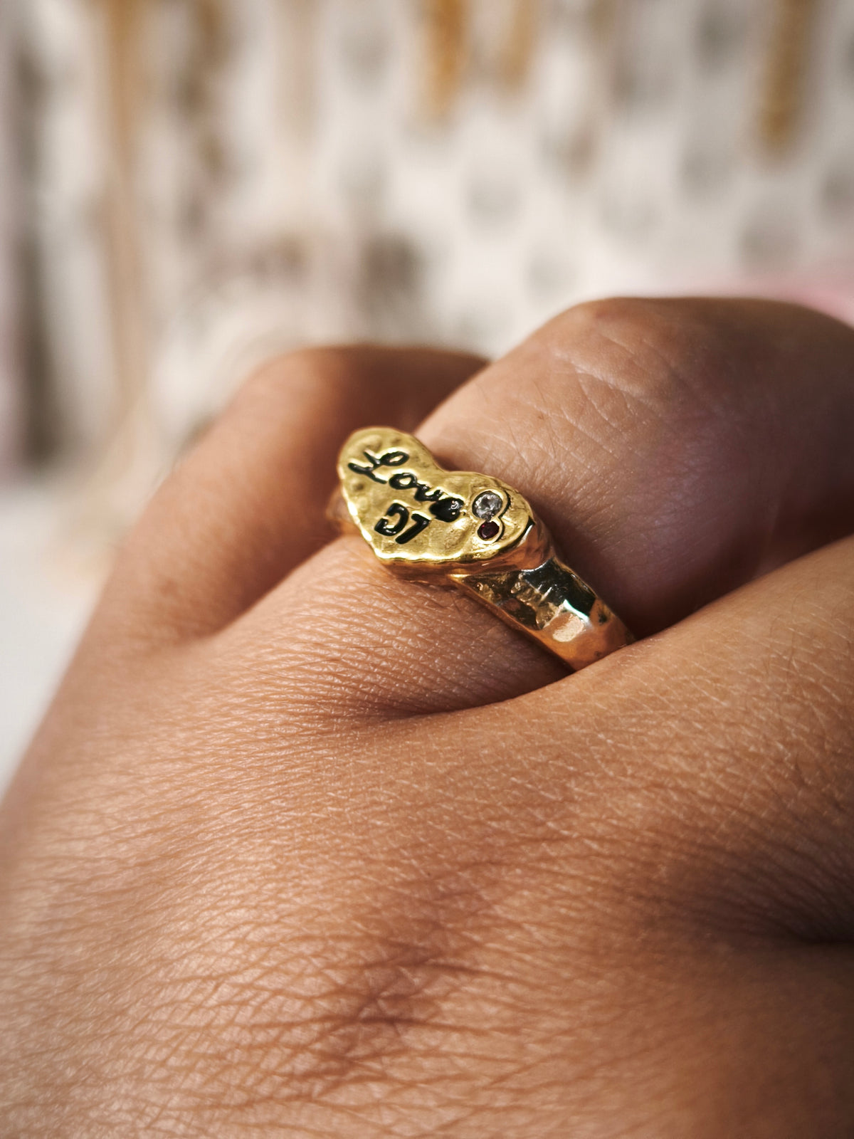 Anillo Love Oro D7 Brand