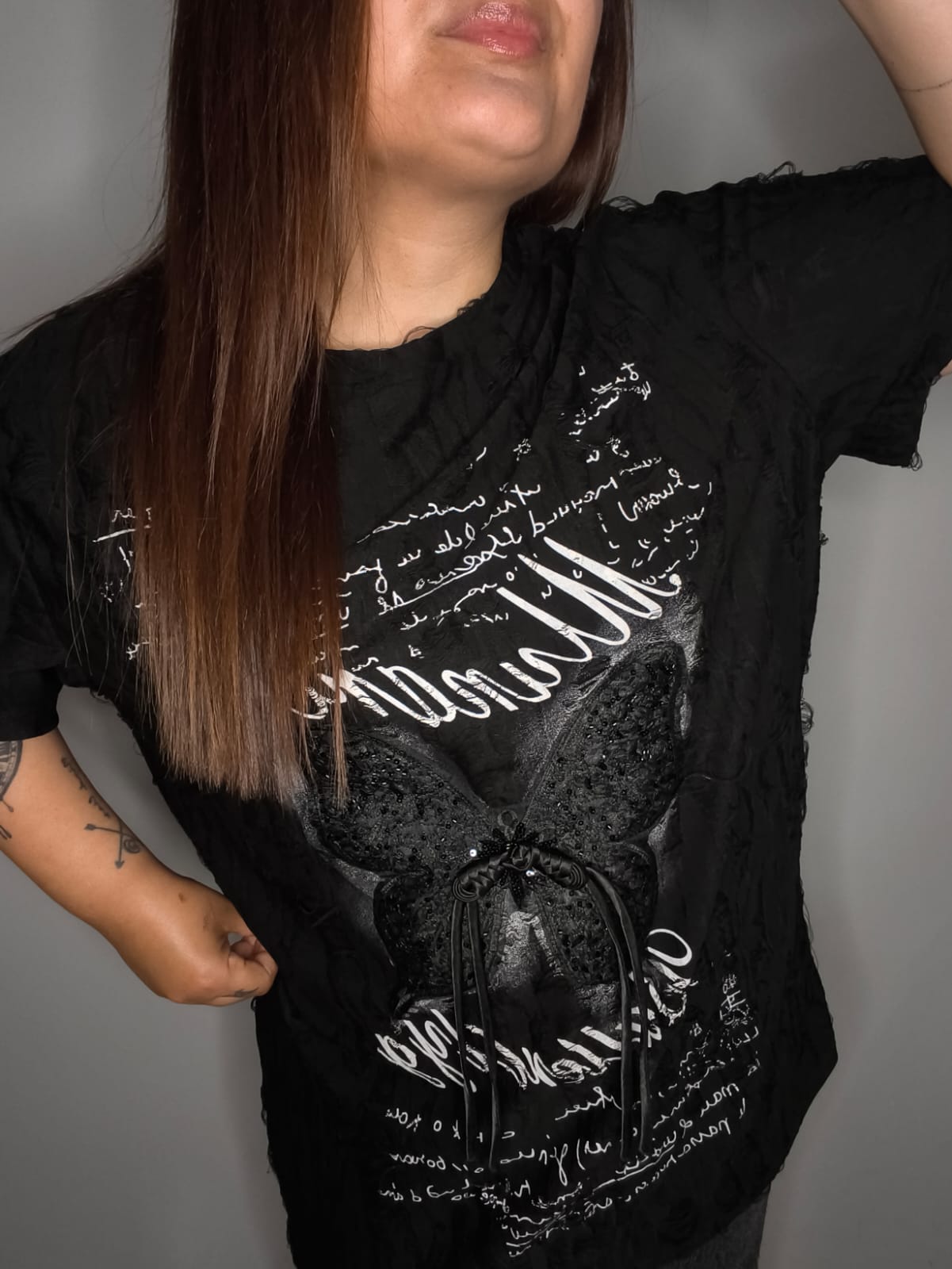 Camiseta Mariposa Negro - Fly Out