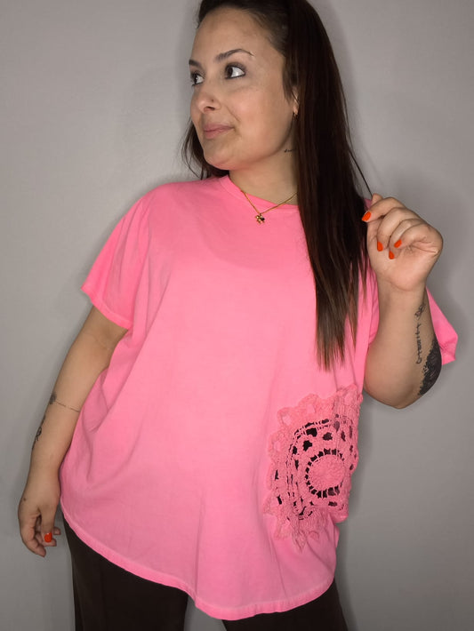 Camiseta CROCHET - Fucsia